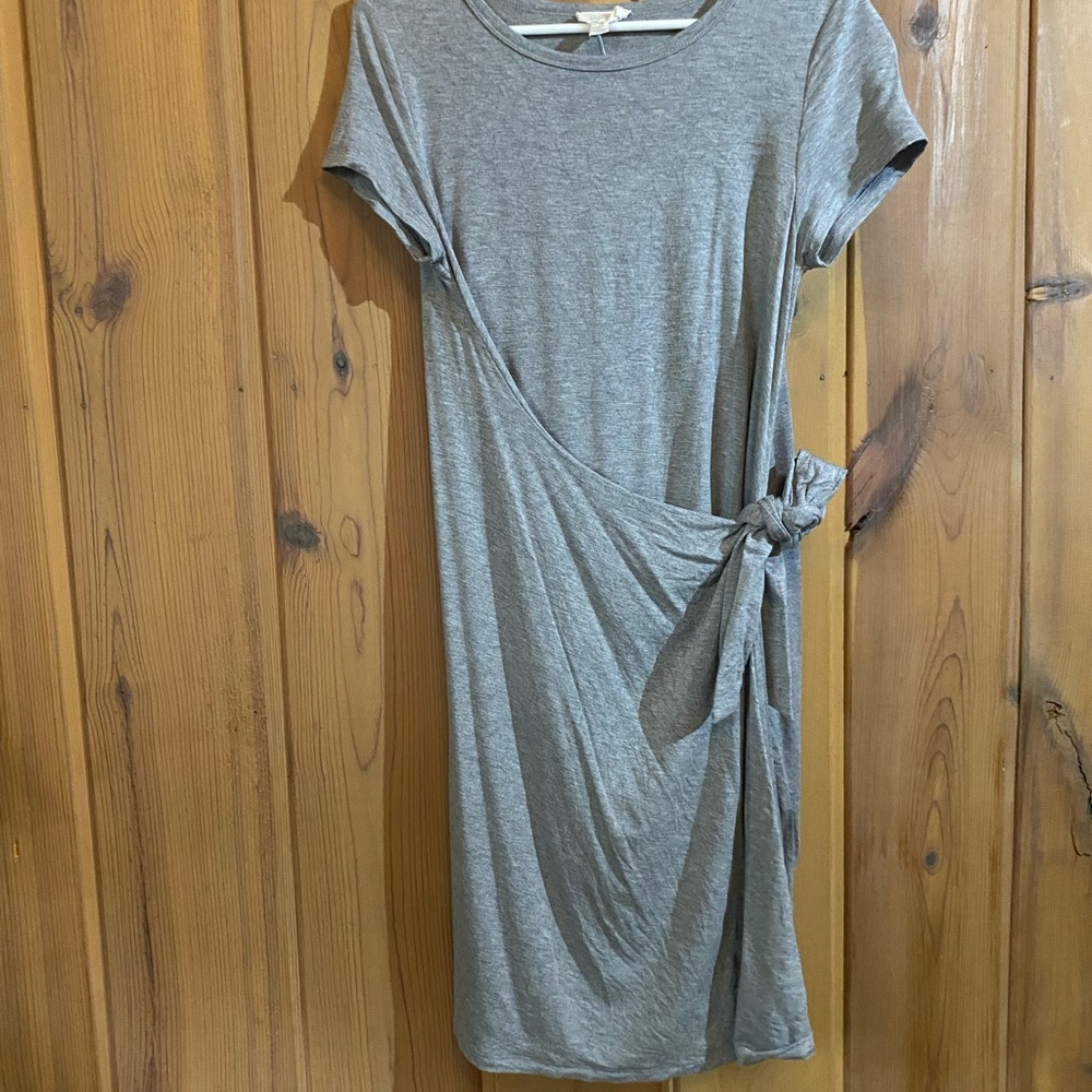 T-Shirt Dress, wrap around tie, thick & hangs heavy to contour, soft & stretchy